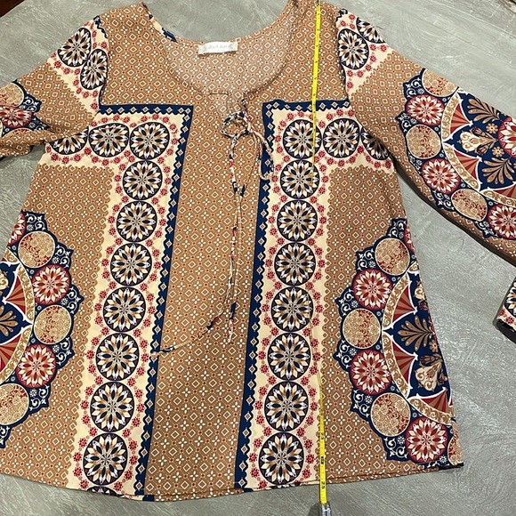 Altar’d State blouse - Picture 8 of 10